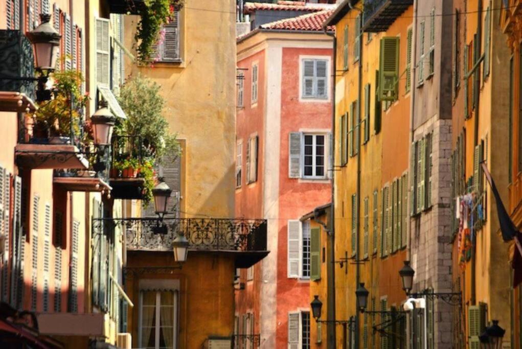 Studio A Louer Au Coeur Du Carre Dor A Nice, Rue Dalpozzo A 150 Metres Des Plages Экстерьер фото