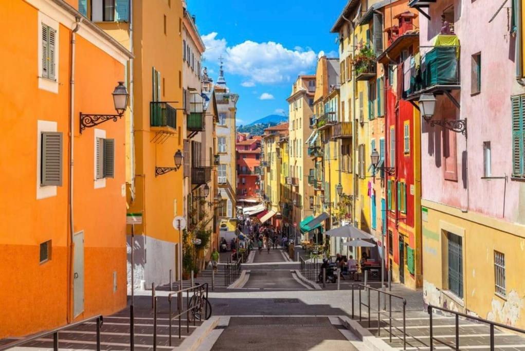 Studio A Louer Au Coeur Du Carre Dor A Nice, Rue Dalpozzo A 150 Metres Des Plages Экстерьер фото